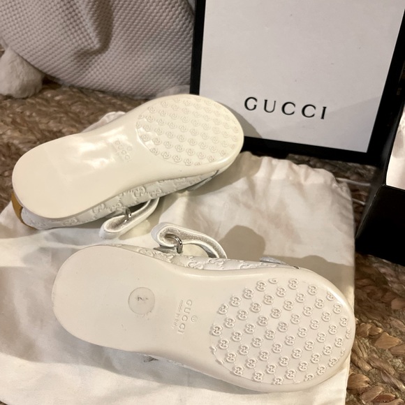 GUCCI shoes kids girls leather Bear toe Shoes.Size E21/22 US 5/6 w/Gucci Dustbag - Picture 8 of 11